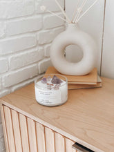 Load image into Gallery viewer, Crystal Candle - Sandalwood &amp; Warm Amber