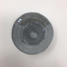 Load image into Gallery viewer, Grey Mother of Pearl Pinch Pot
