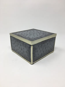 Ostrich Box