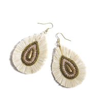 Load image into Gallery viewer, Cream Fan Earrings